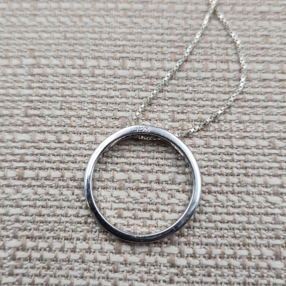 20 Inch Sterling Silver Many Small Diamonds Circle Pendant Necklace A6615 - Picture 5 of 9